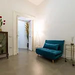 Via Toledo 55 - Palazzo Della Porta Appartement *