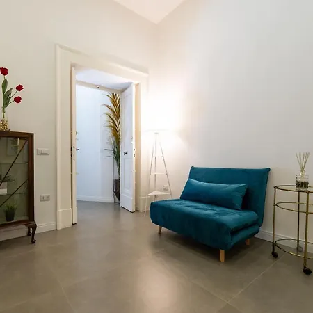 Via Toledo 55 - Palazzo Della Porta Apartamento *